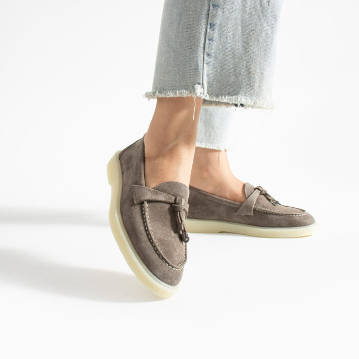 Дамски кафяви мокасини от естествен велур Mombasa