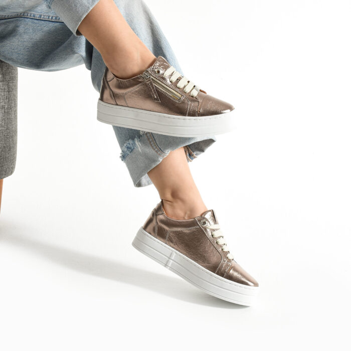 Дамски розово-златни кецове от естествена кожа Karnak