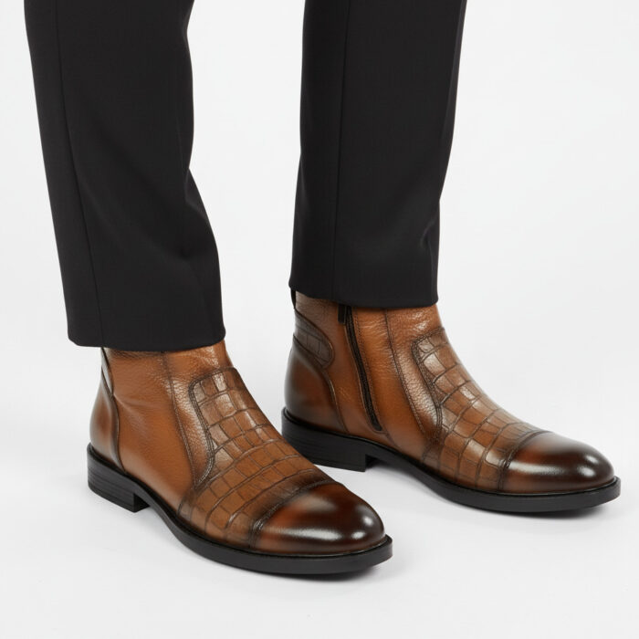 Елегантни светло кафяви мъжки боти от естествена кожа с цип Varanasi