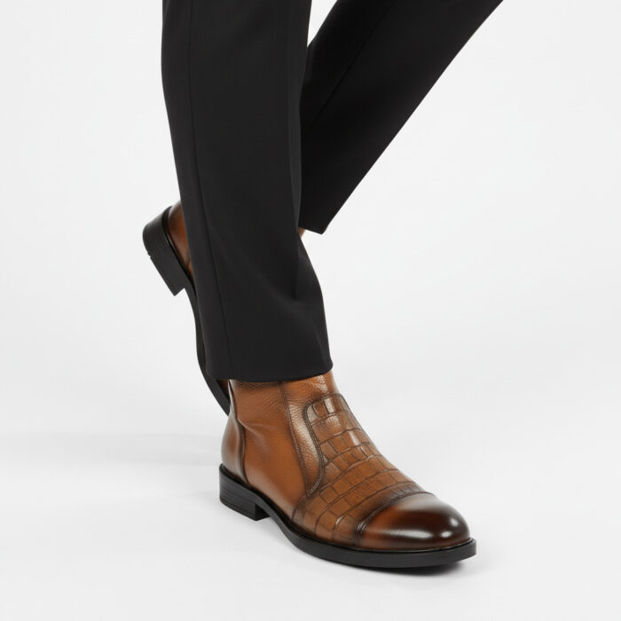 Елегантни светло кафяви мъжки боти от естествена кожа с цип Varanasi