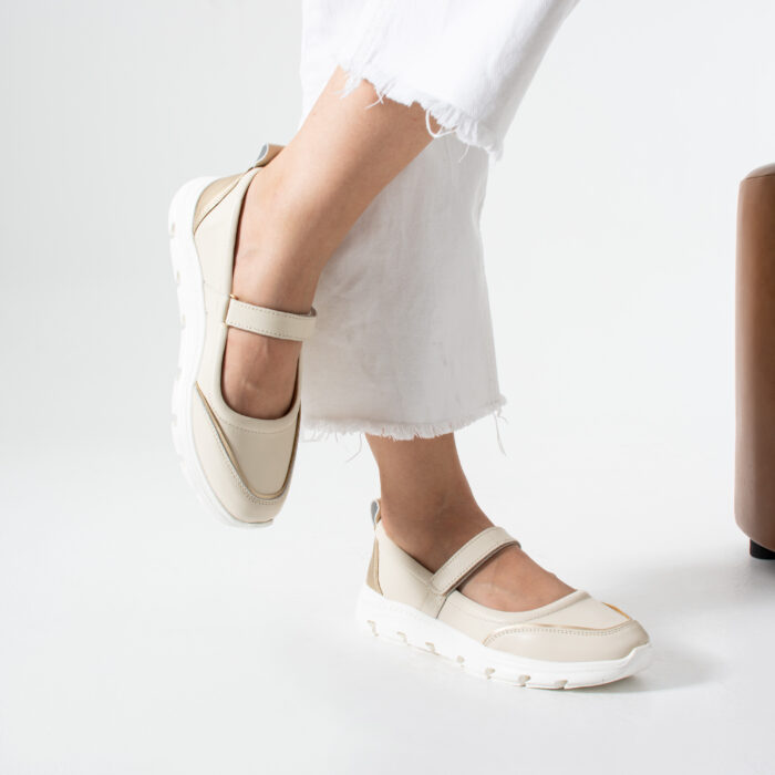 Дамски бежови ежедненви обувки от естествена кожа и текстил Aria