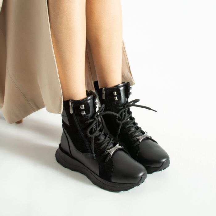 Дамски черни спортни боти от естествена кожа и велур Darius