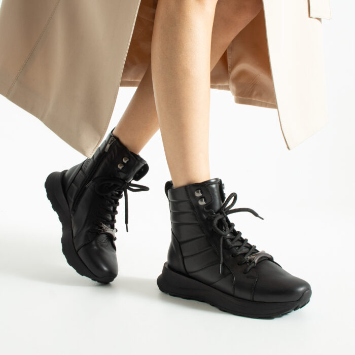 Дамски черни спортни боти от естествена кожа Dalia