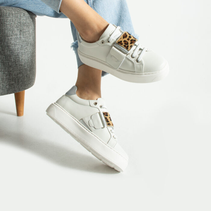 Дамски бели кецове от естествена кожа и леопардов акцент Leana
