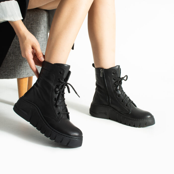 Дамски черни спортни боти от естествена кожа Amara