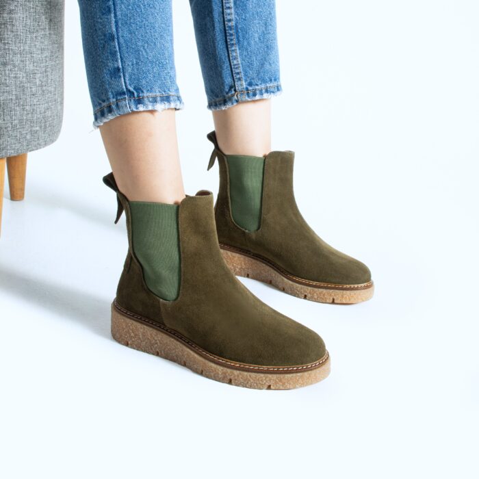 Дамски зелени челси боти от естествен велур с каучукова подметка Tabia